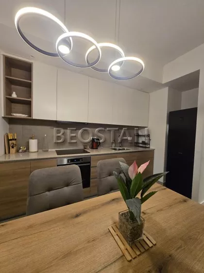 Bulevar Vudroa Vilsona | 4zida.rs