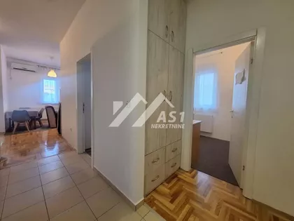 Janka Čmelika | 4zida.rs