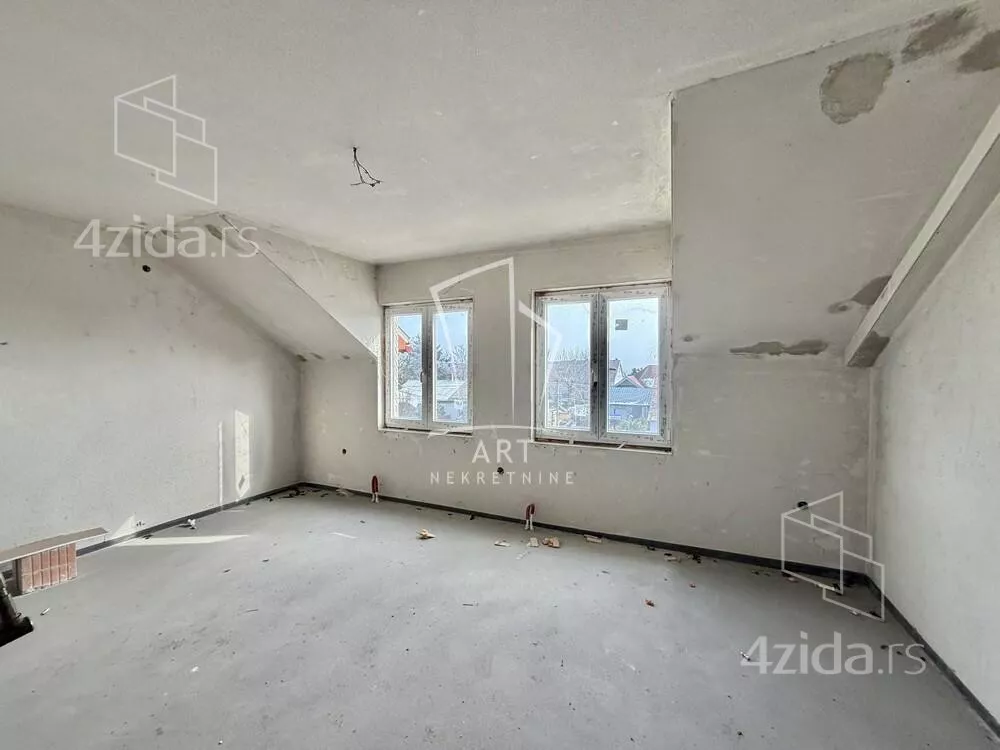 3-etažna kuća | 4zida