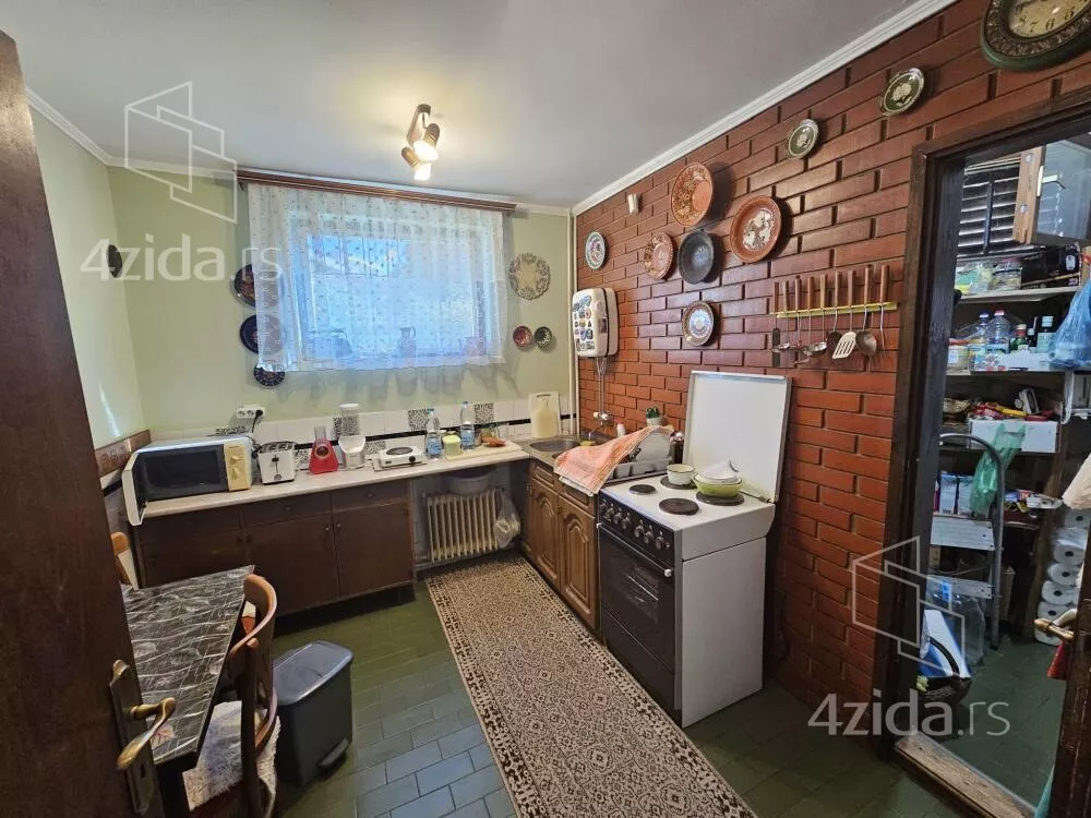 Kuća | 4zida