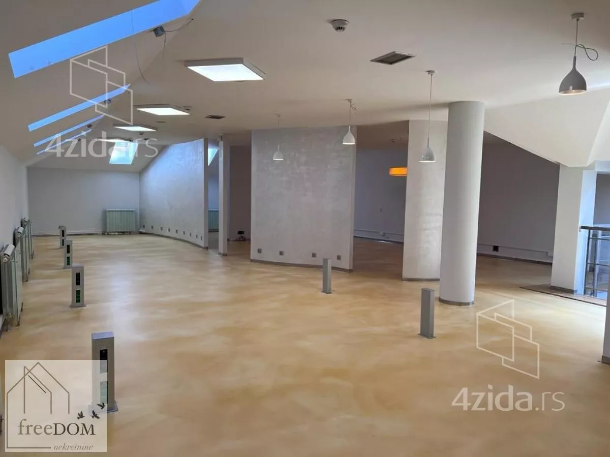Poslovni prostor | 4zida