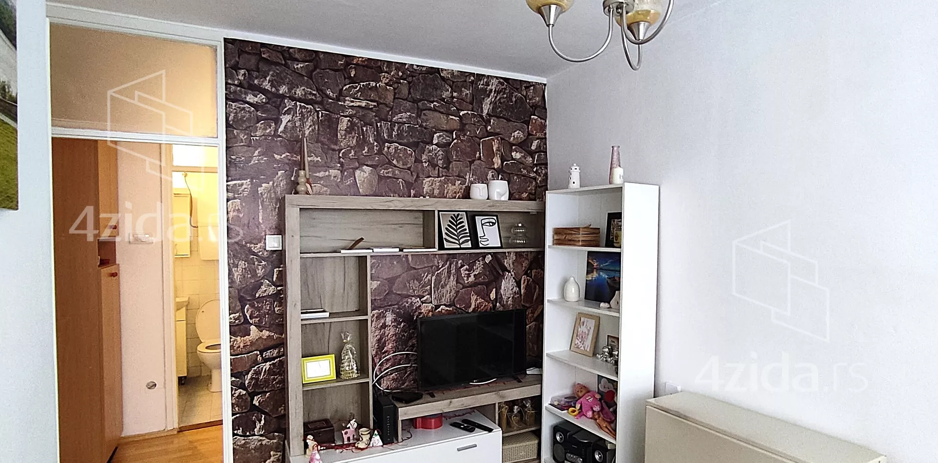 Jednoiposoban stan | 4zida