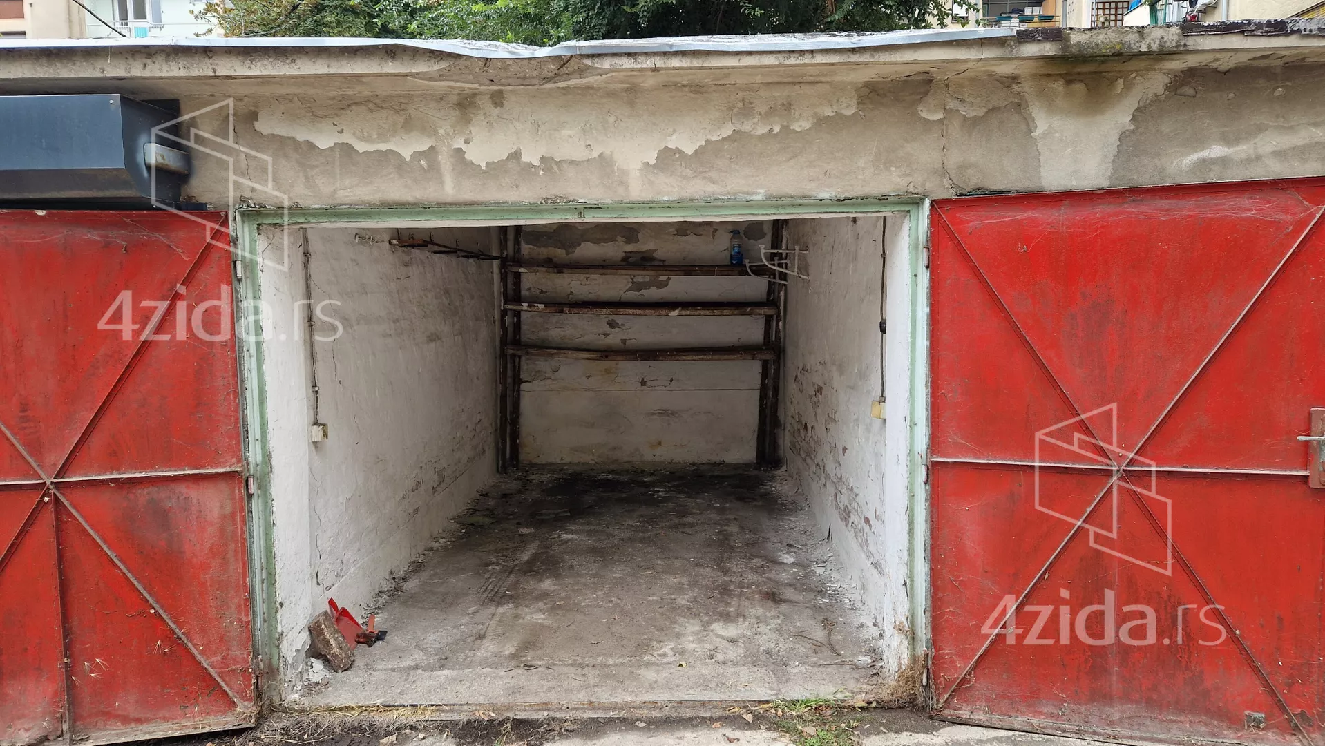 Garaža | 4zida