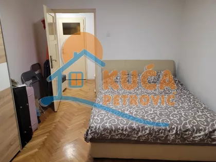 Rentgenova | 4zida.rs