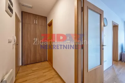 Krfska | 4zida.rs