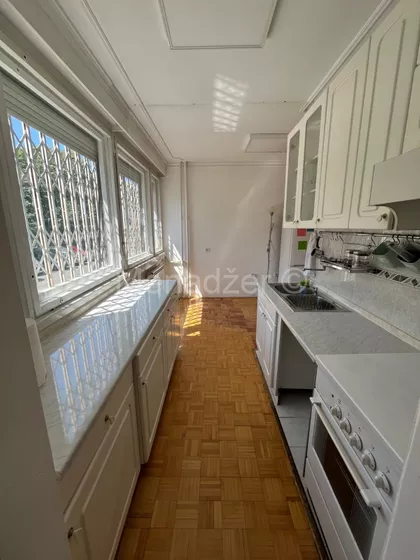 Deset avijatičara | 4zida.rs