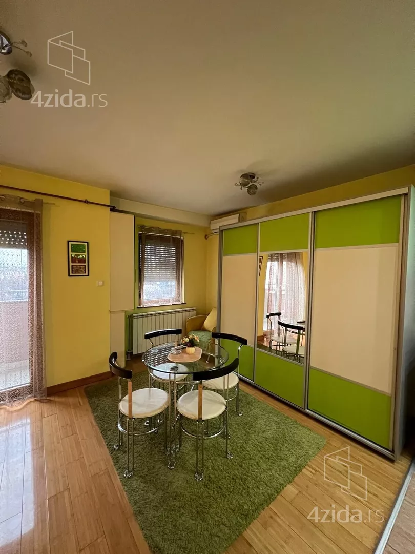 Garsonjera | 4zida