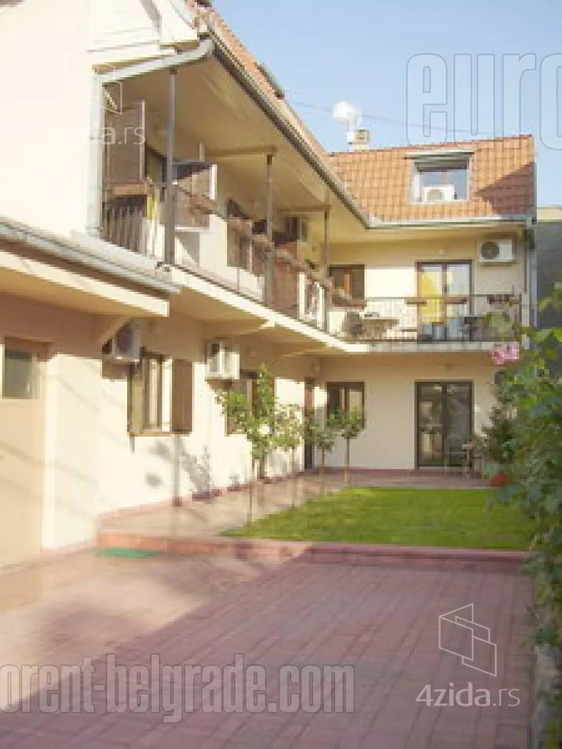 3-etažna kuća | 4zida