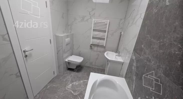 Šestosoban stan | 4zida