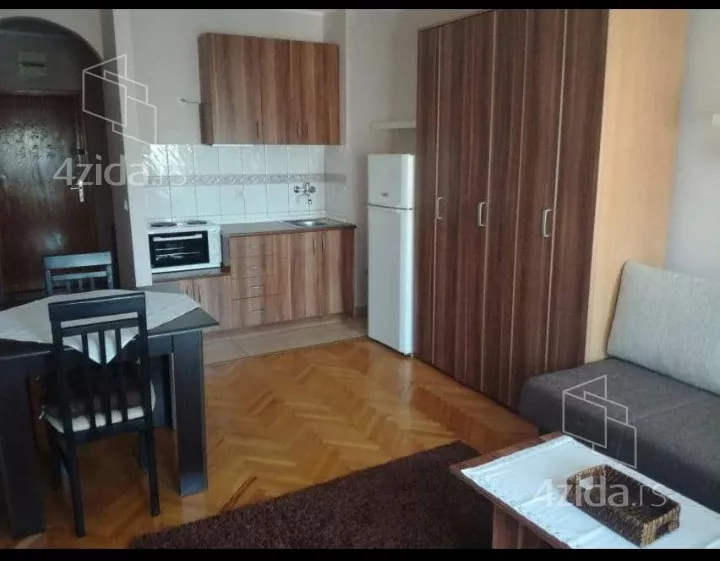 Garsonjera | 4zida
