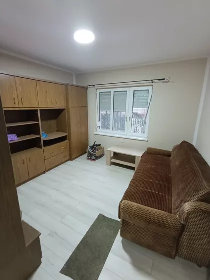 Letnjikovac | 4zida.rs