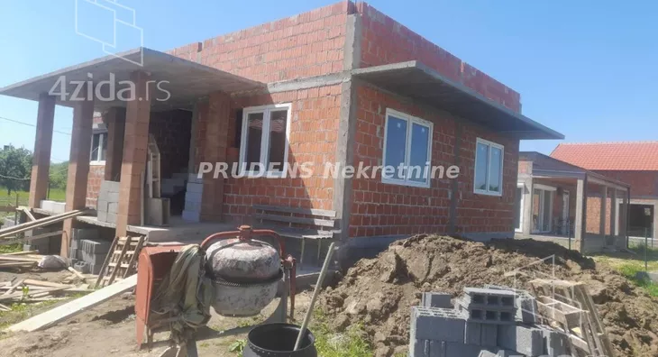 Kuća | 4zida