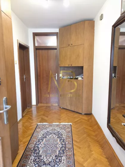 Denkova Bašta | 4zida.rs