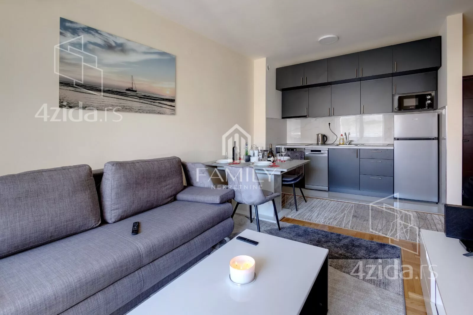 Jednoiposoban stan | 4zida