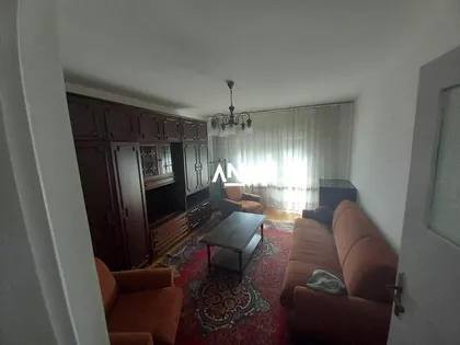 Dušana Radovića | 4zida.rs