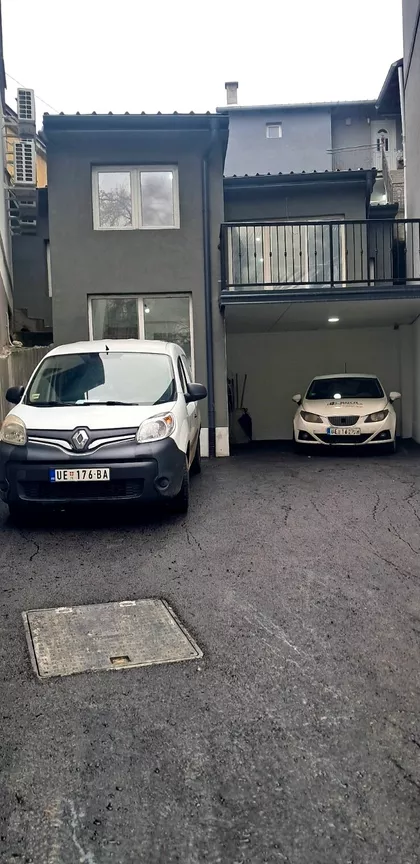 Vidovdanska 8 | 4zida.rs