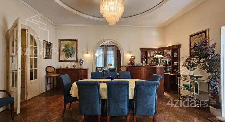 Petoiposoban stan | 4zida