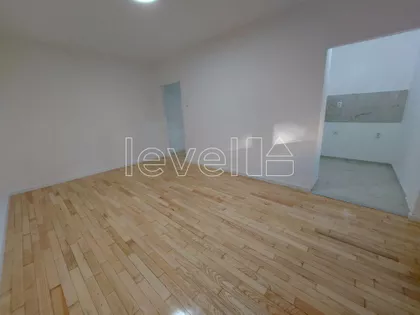 Železnička stanica | 4zida.rs