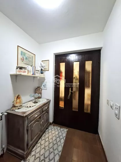 Put za pećinu | 4zida.rs