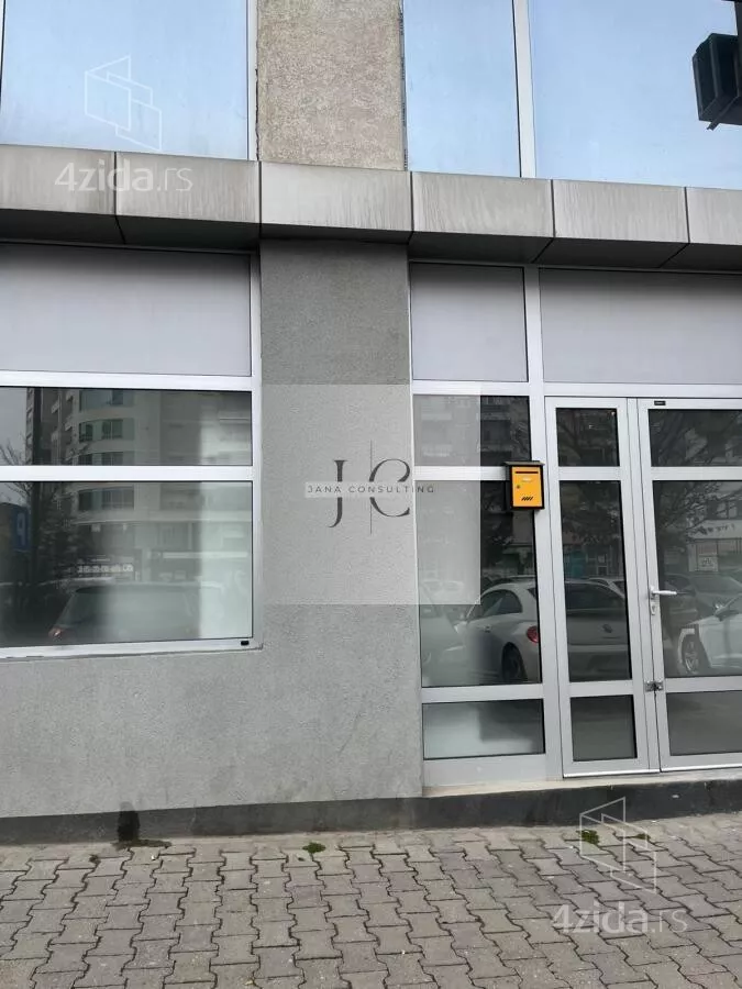Poslovni prostor | 4zida