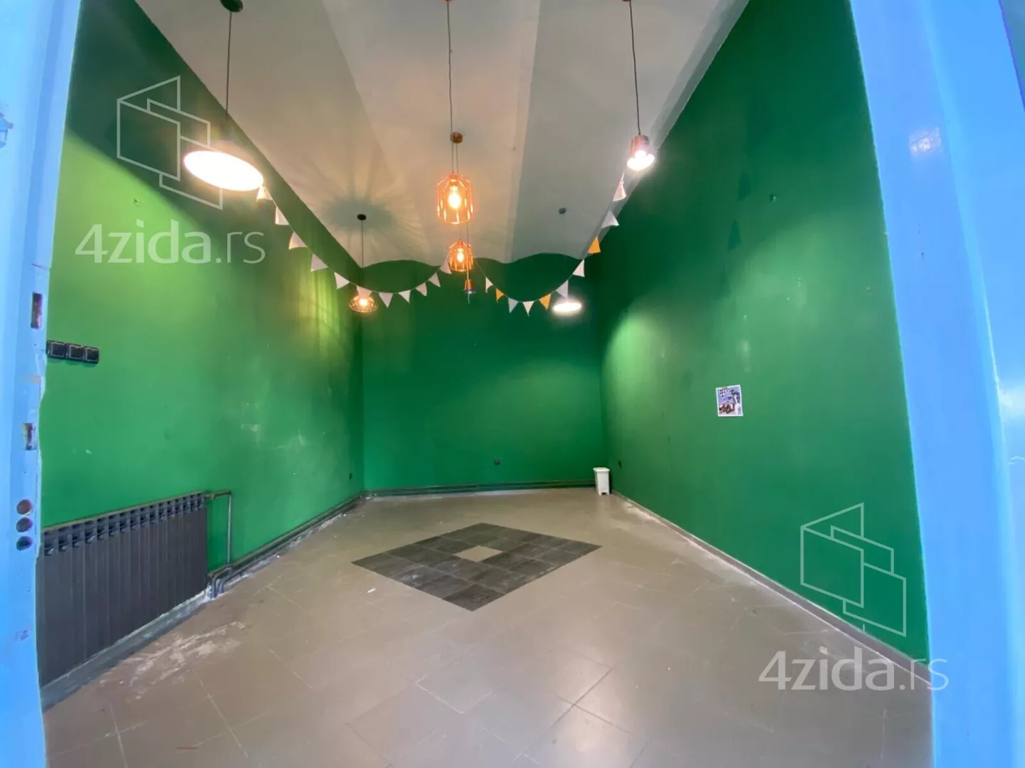 Lokal | 4zida