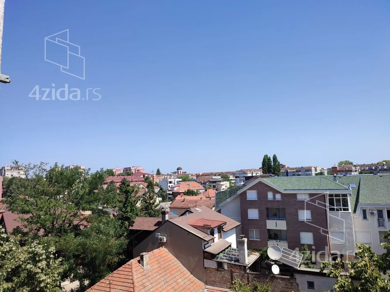 Jednoiposoban stan | 4zida