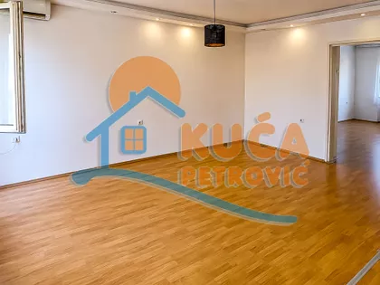 Vojvode Mišića | 4zida.rs