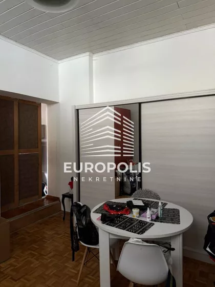 Cara Dušana | 4zida.rs