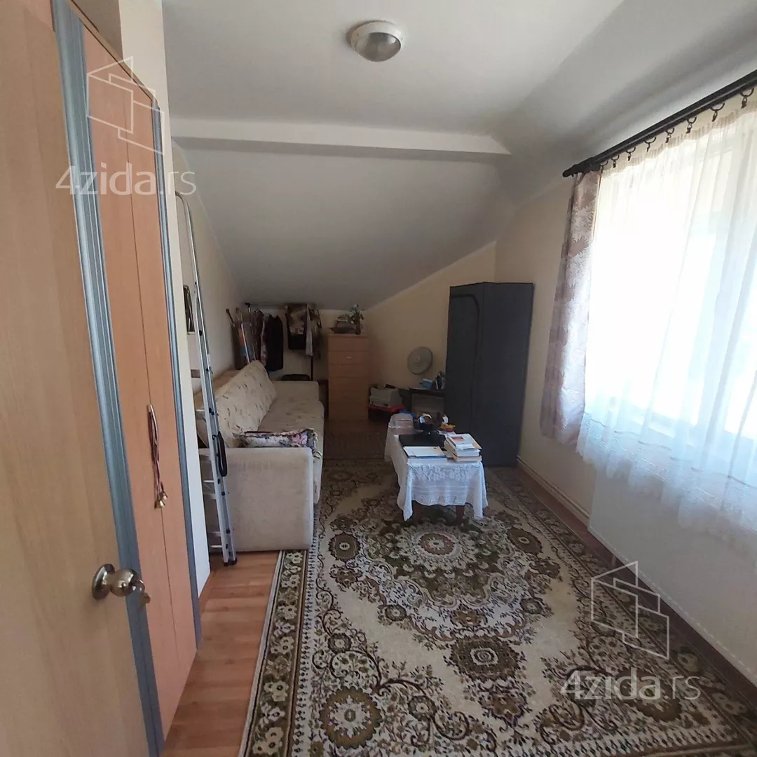 3-etažna kuća | 4zida