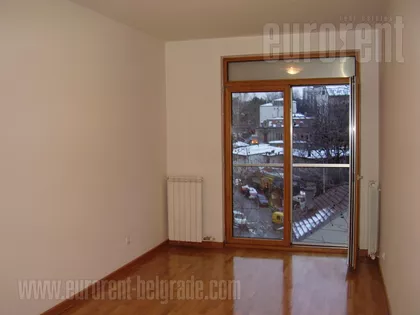 CENTAR | 4zida.rs