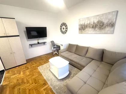 Slobodana Bajića 44 | 4zida.rs