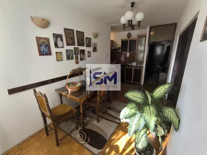 20. oktobra | 4zida.rs