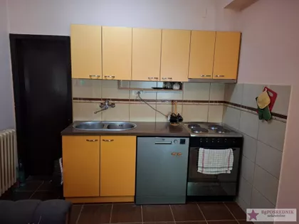 Sremskih partizana | 4zida.rs