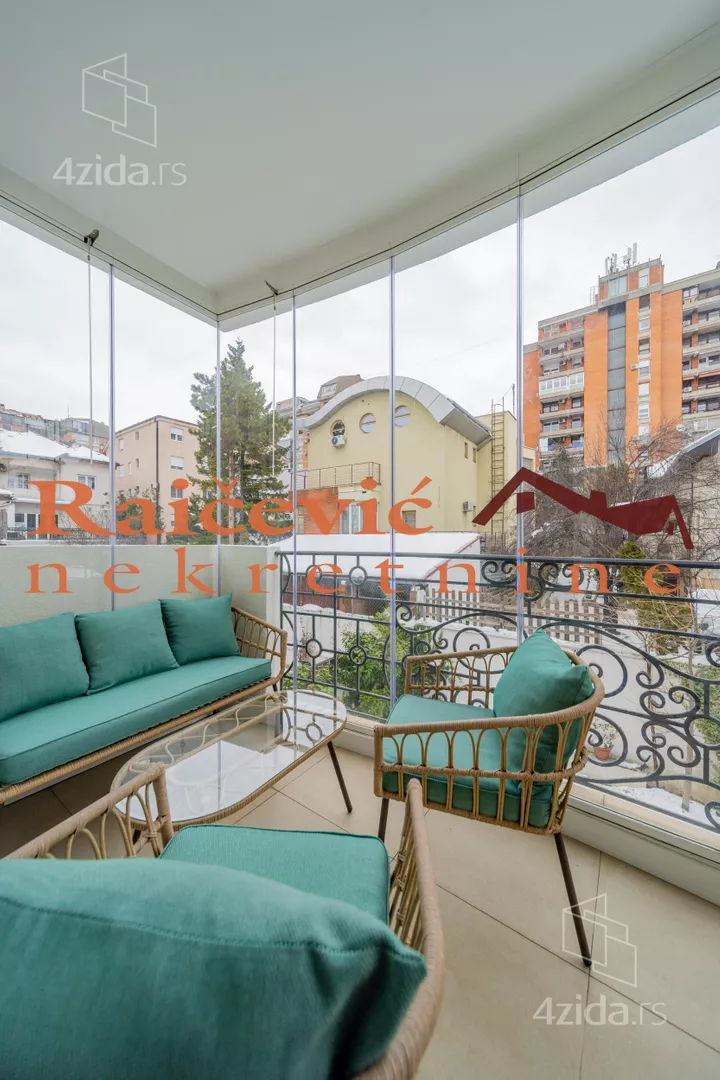 Troiposoban stan | 4zida