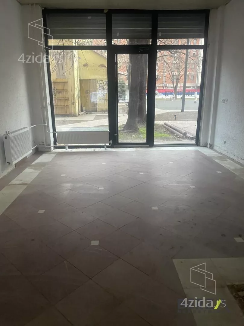 Poslovni prostor | 4zida