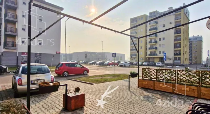 Ugostiteljski objekat | 4zida