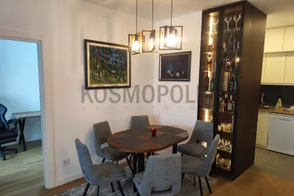 Ustanička | 4zida.rs