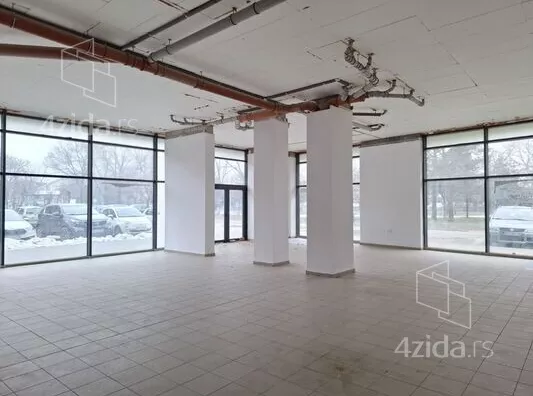 Poslovni prostor | 4zida