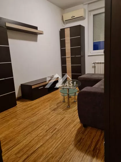 Laze Nančića | 4zida.rs