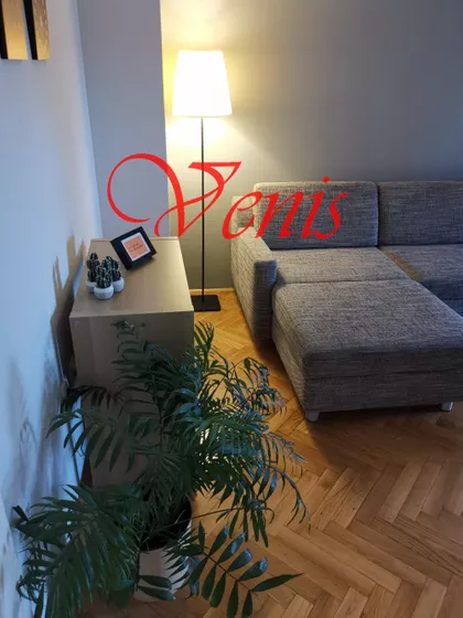 Bulevar Cara Lazara | 4zida.rs