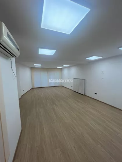 Trg Nikole Pašića | 4zida.rs