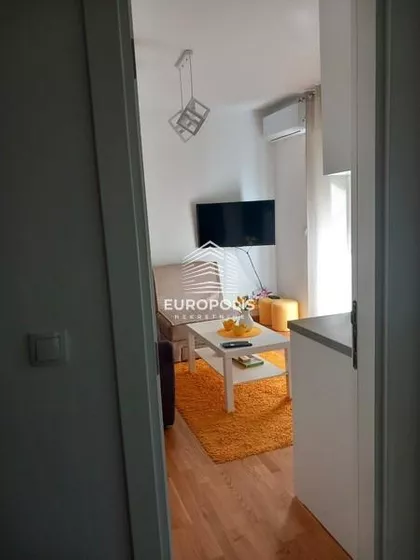 Mike Filipovića | 4zida.rs