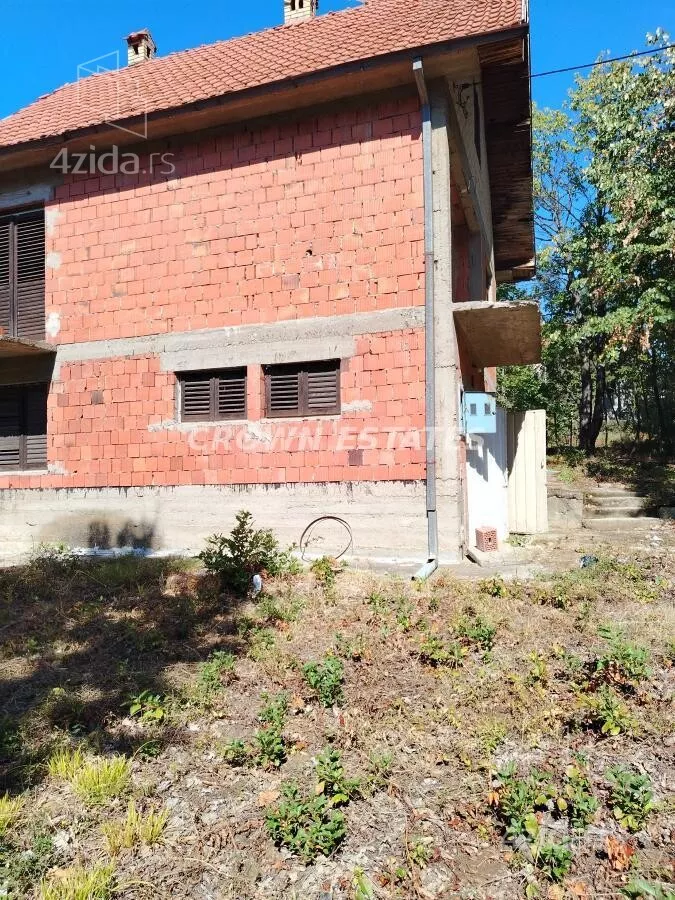 Kuća | 4zida