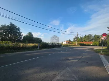 Šuplja Stena | 4zida.rs