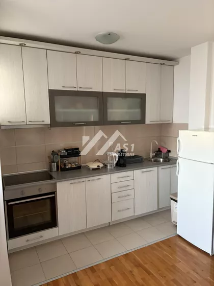 Romanijska | 4zida.rs