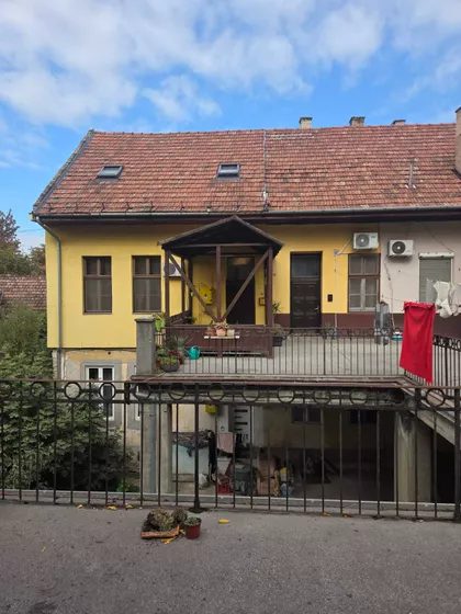 Kertvaroš | 4zida.rs