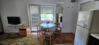 Sretena Mladenovića Mike | 4zida.rs