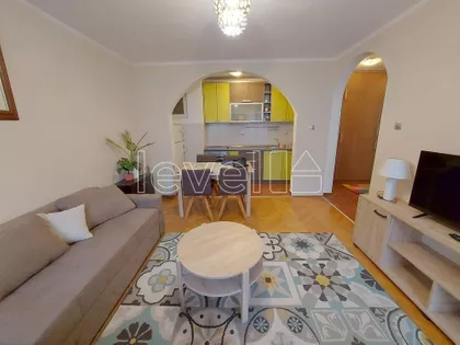 Cara Dušana | 4zida.rs