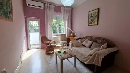 Niška | 4zida.rs