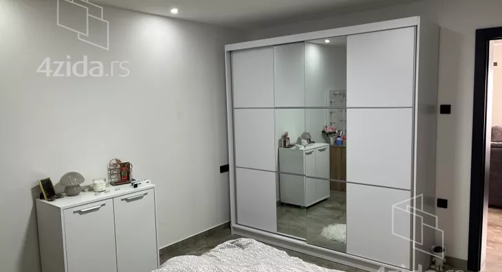 4-etažna kuća | 4zida